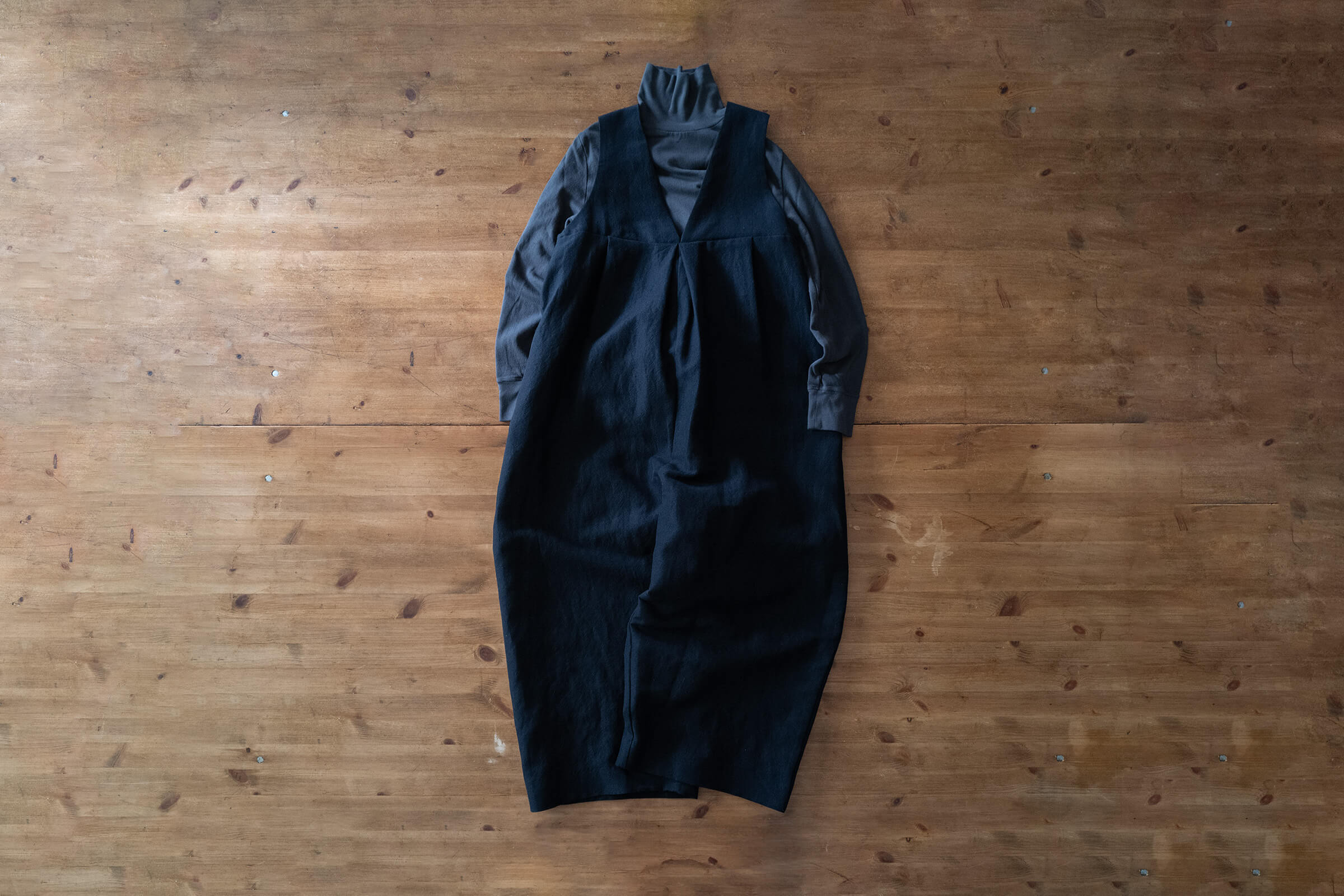 Atelier d’antan Dillon（ディロン） Wool Linen Jumpsuit が入荷しました。